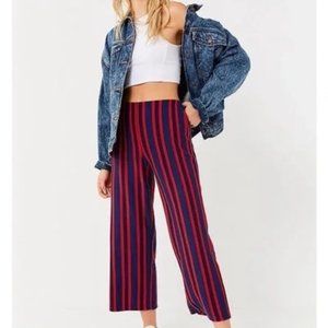 Silence + Noise ~ new ~ Wide Leg  Striped Crop Knit Pants